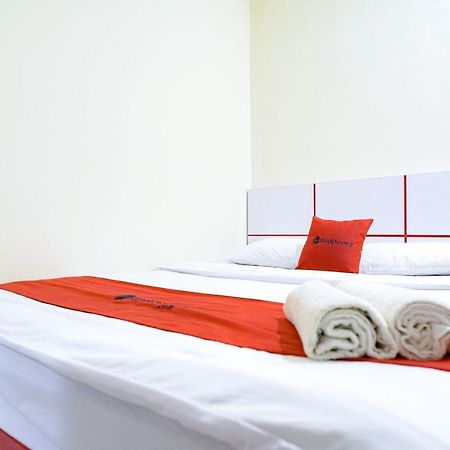 Reddoorz At Buah Batu 5 Hotel Bandung Ngoại thất bức ảnh