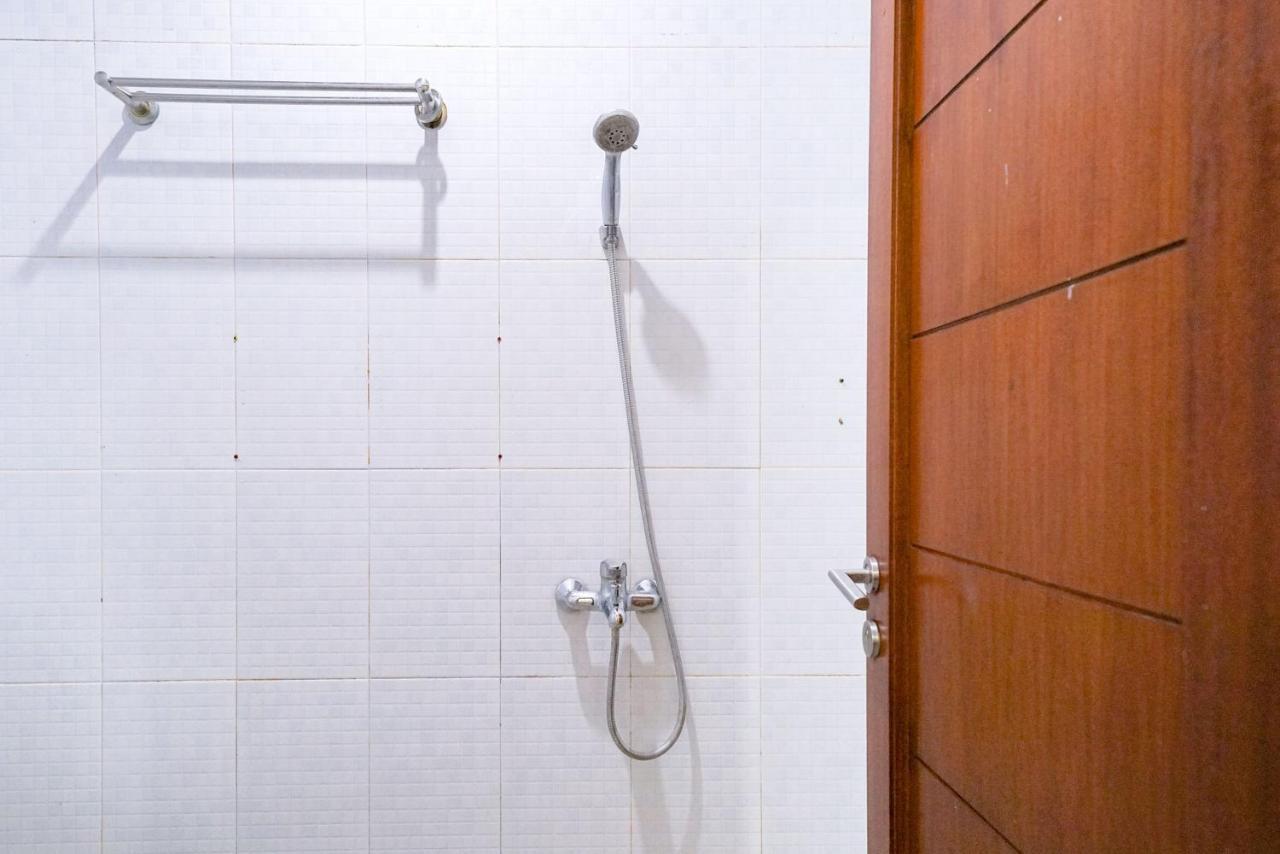 Reddoorz At Buah Batu 5 Hotel Bandung Ngoại thất bức ảnh